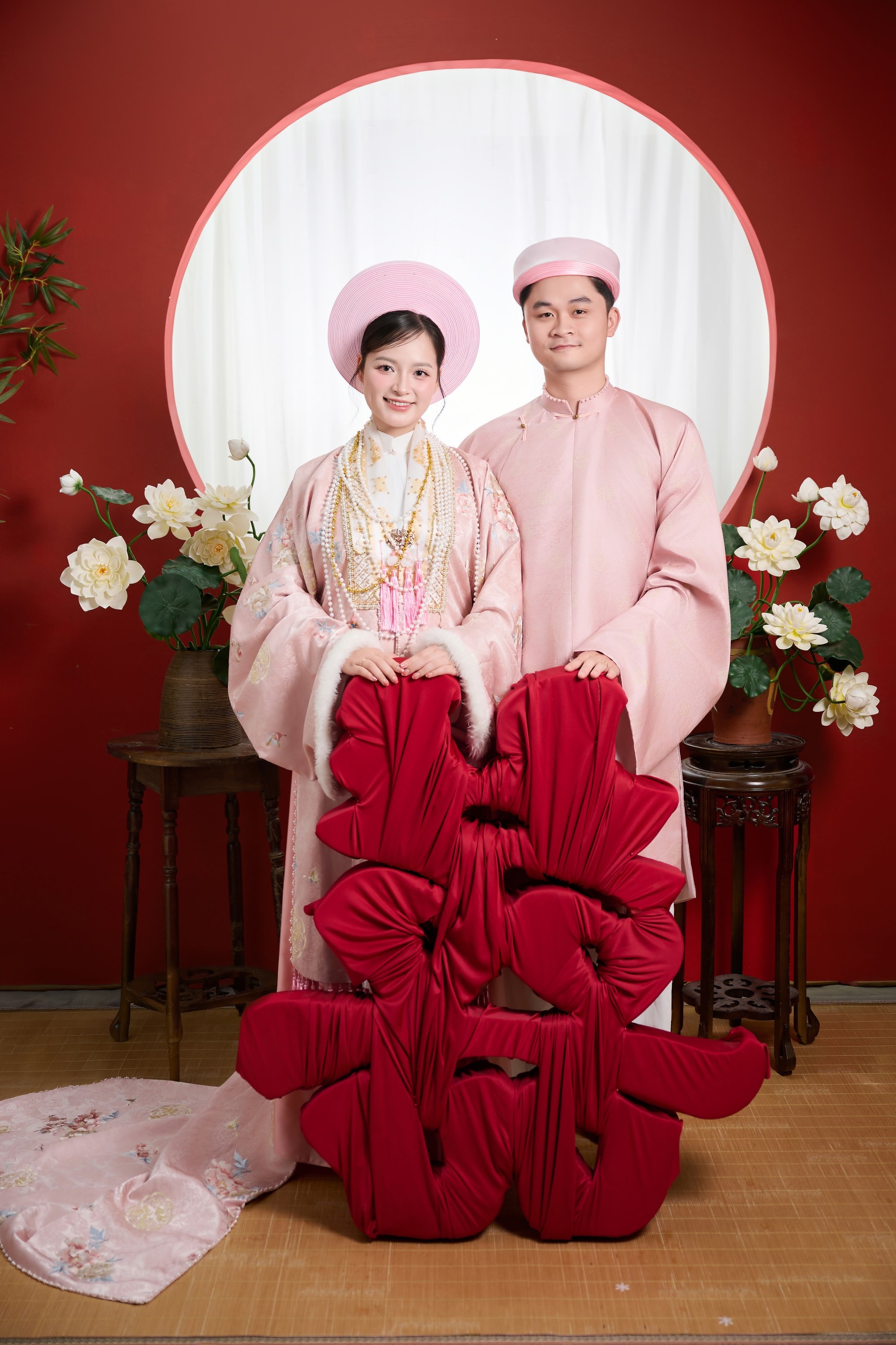Trịnh Thị Diệu Thuý và Trịnh Văn Thắng